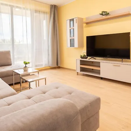 Jasmine 1 Bedroom With Free Parking Апартаменти